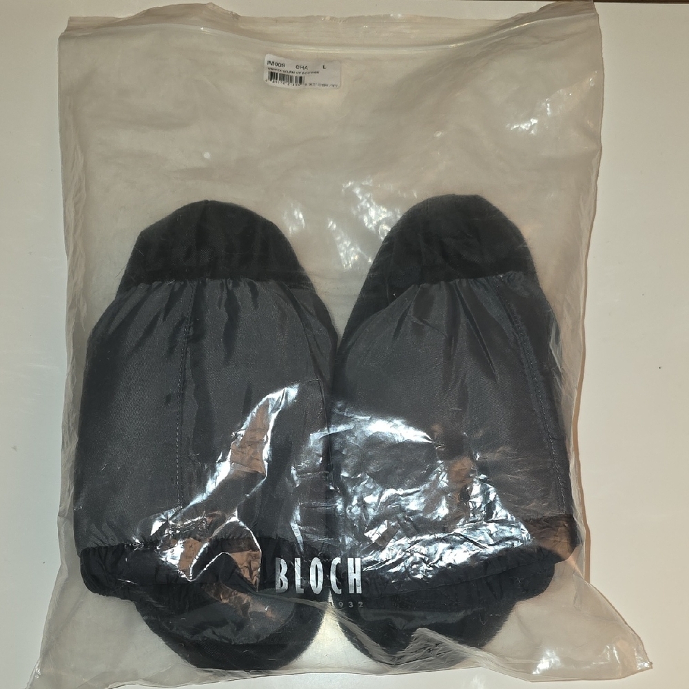 Bloch Black Warm-Up Ballerina Booties